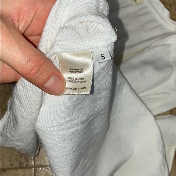 Cloth & Stone White Relaxed Ruffled Tee - Picture 6 of 9